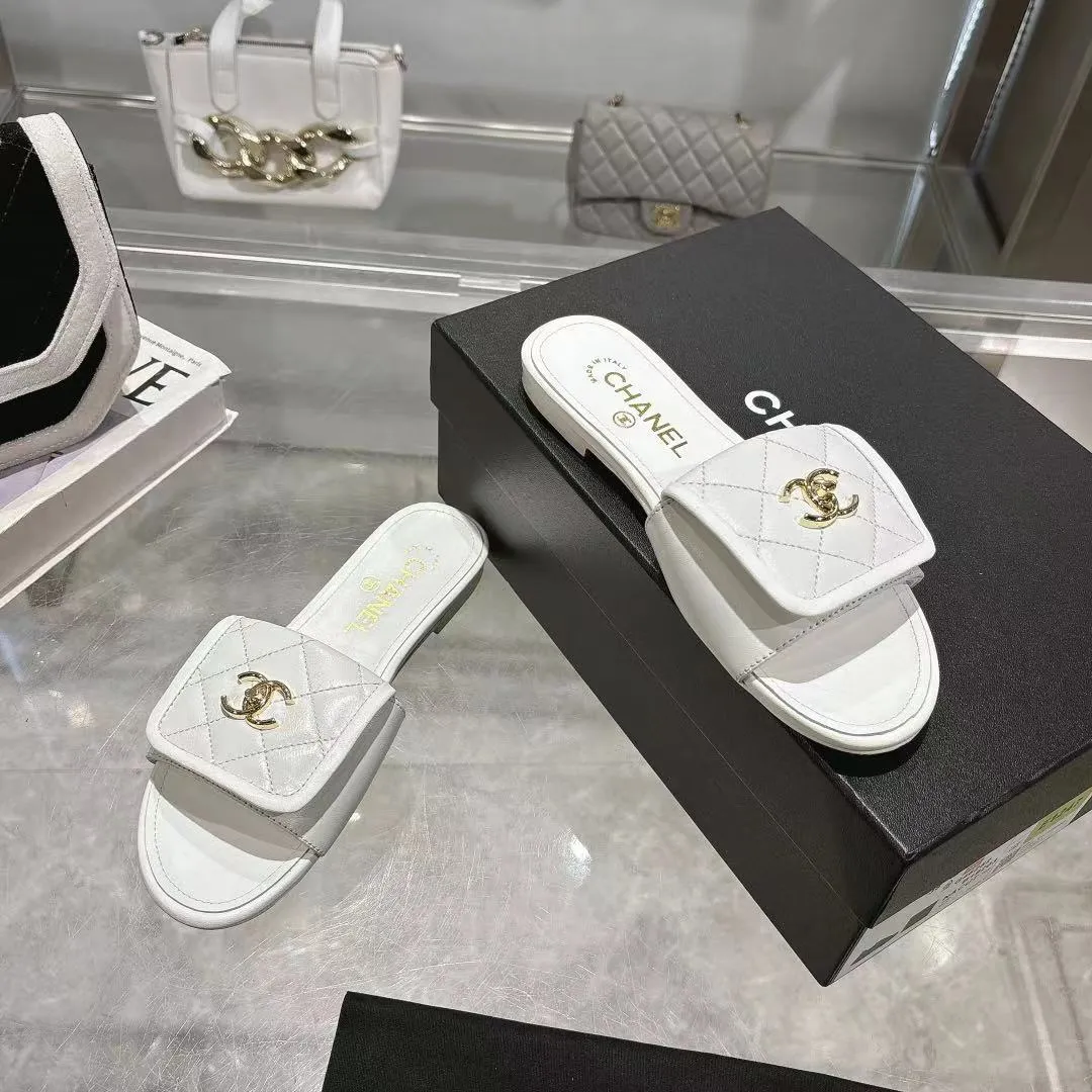 👟👟Ex-factory price 360👟👟 Genuine leather sole +40 Chanel Chanel 25C new women's double C schoolbag buckle flat sandals, fabric sheepskin, color: black: white: pink: apricot, code number: 5-40 (customized 41 42 43 customized non-returnable): rubber sole leather sole +40